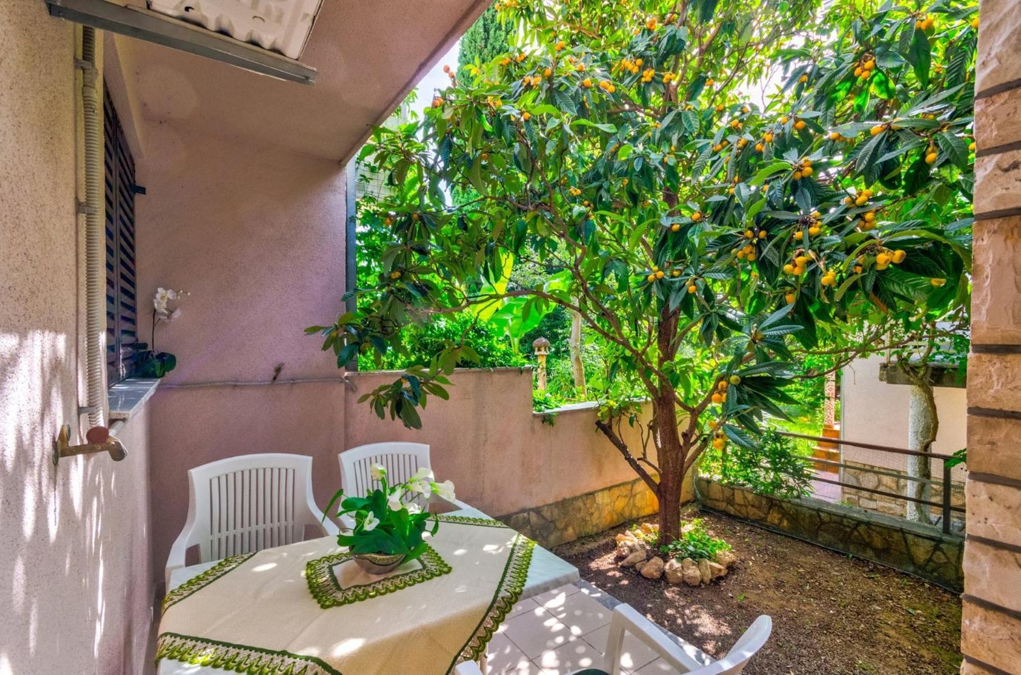 Appartamento Julia Selce 4,5 Esterno foto