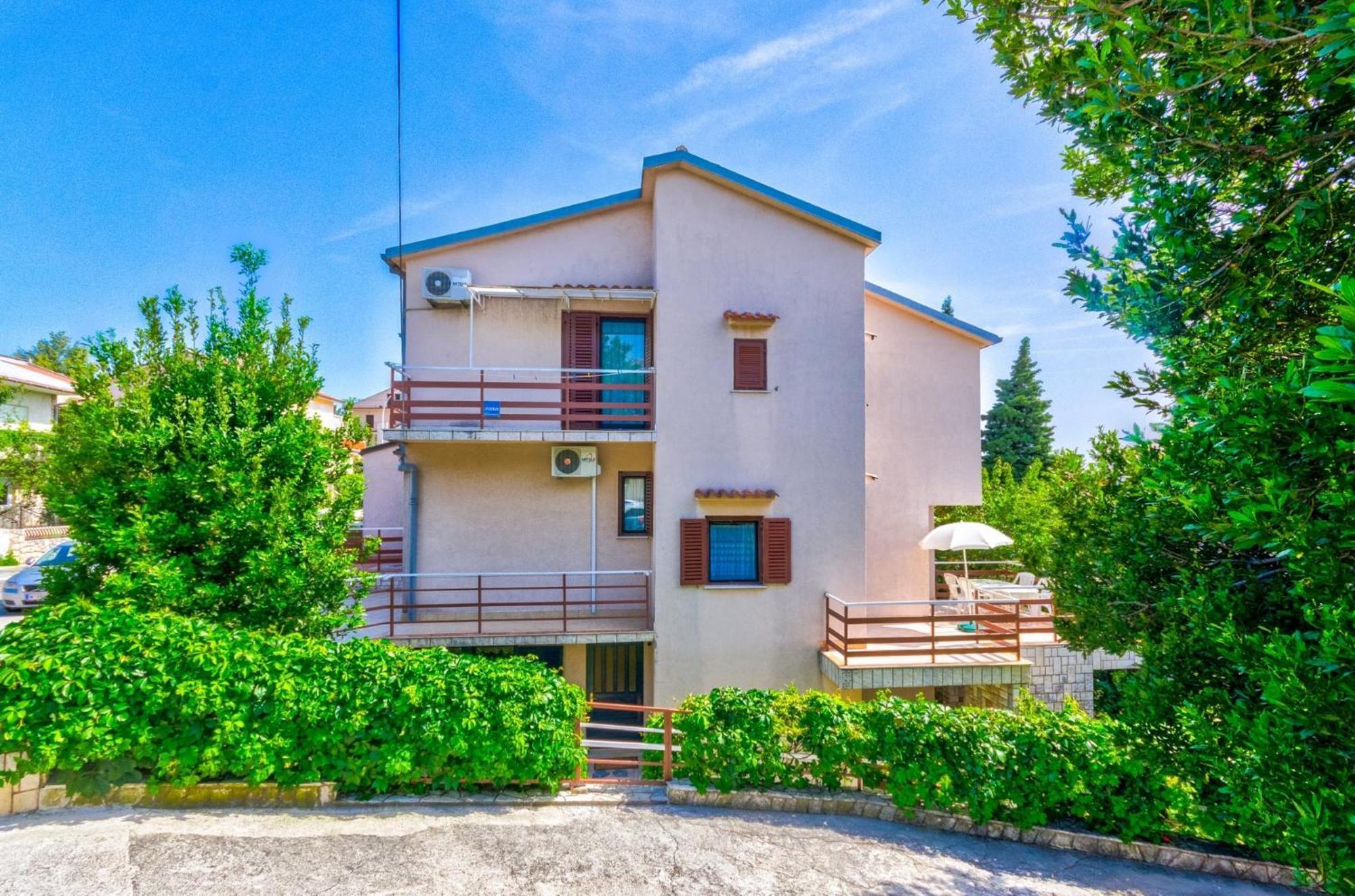 Appartamento Julia Selce 4,5 Esterno foto